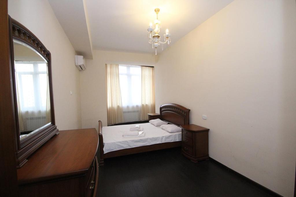 Rent Inn Yerevan On Sakharov Square Zimmer foto